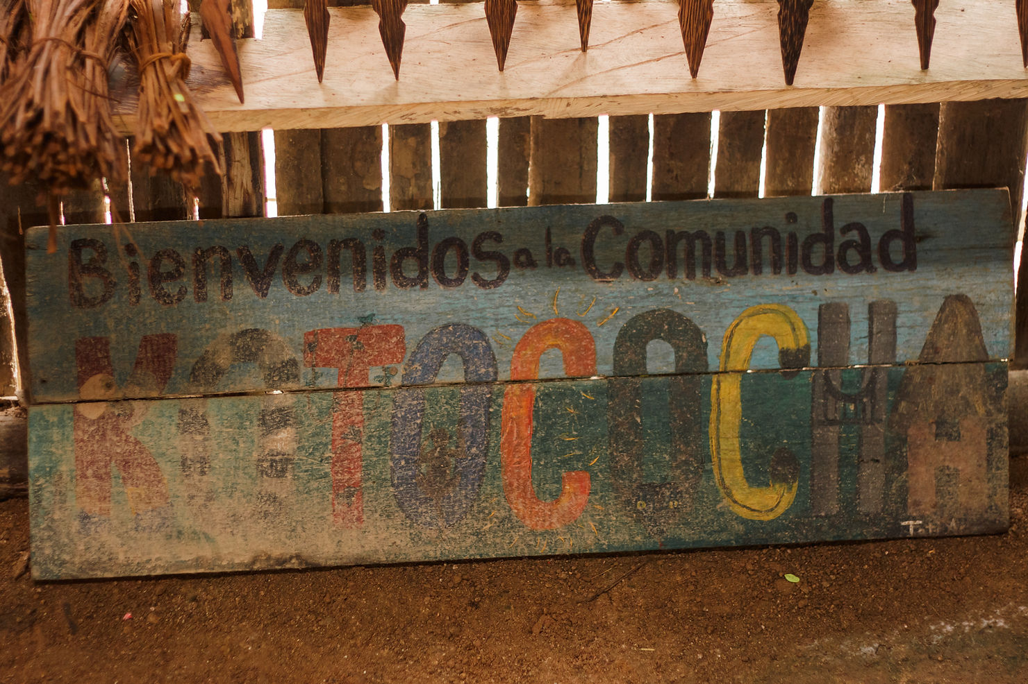 Cartello di benvenuto alla Comunità Kotococha